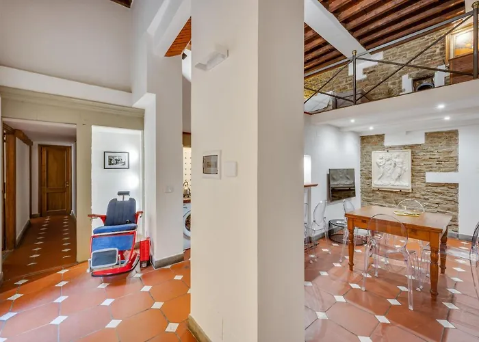 Guesthost - Palazzo Pitti With Terrace * 佛罗伦萨