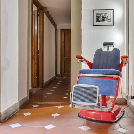 Apartment Palazzo Pitti With Terrace